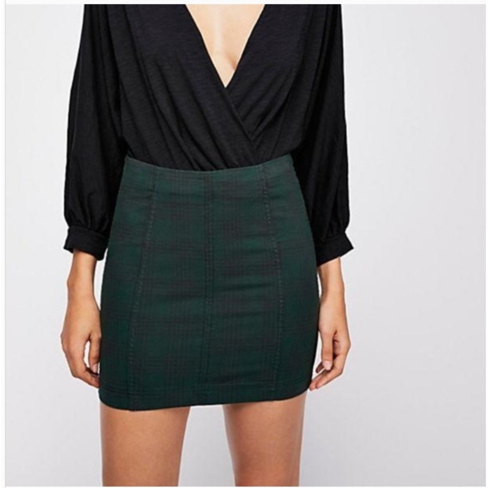 Free People‎ Modern Femme Dark Green Plaid Mini Skirt Cotton Blend Size 4